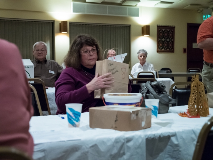 Bothell Oct 2012-53.jpg - Parcel Post Auction